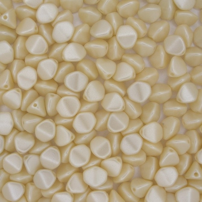 25 x large pinch beads in Pastel Cream (5x7mm)