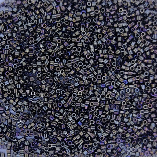 DBS0007 - 2.5g Size 15/0 delicas in Metallic Brown Iris
