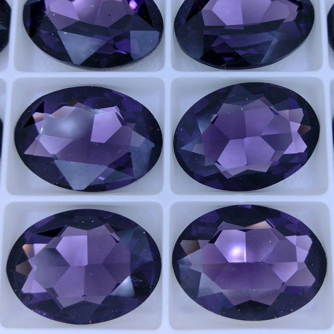 30x20mm Oval in Amethyst (Aurora)