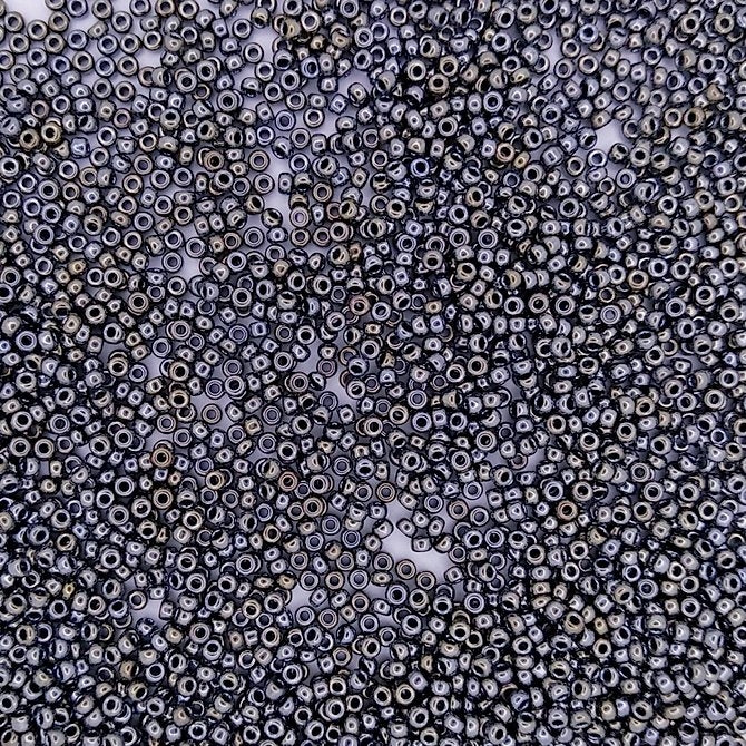 0464 - 10g Size 11/0 Miyuki seed beads in Light Gunmetal