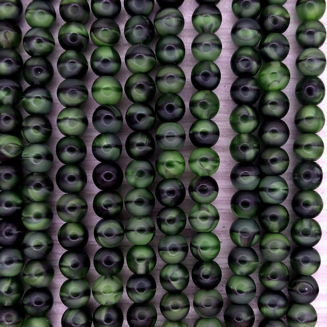 35 x 5mm round beads in Green/Black