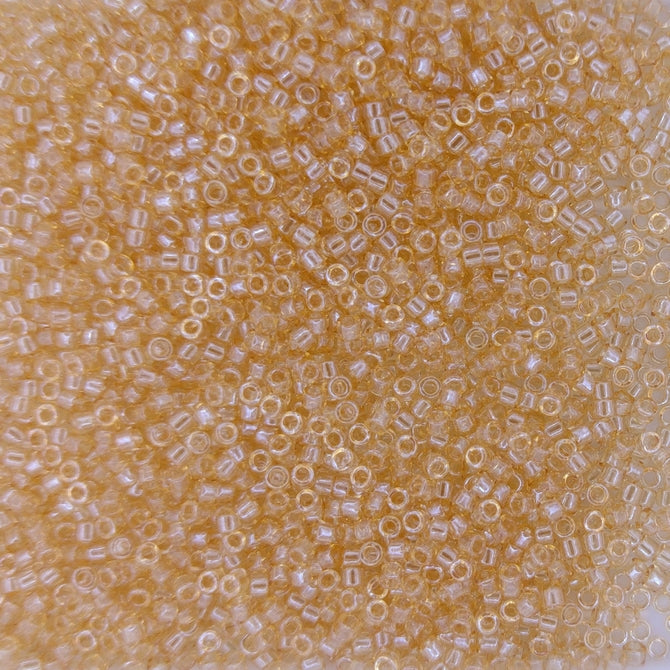 DB0101 - 1g Size 11/0 delicas in Light Smoky Topaz Gold Lustre