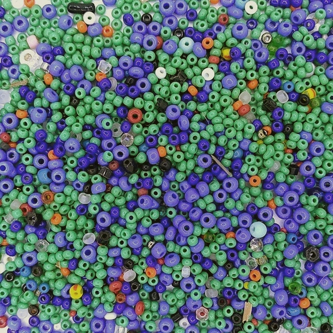 5g x Mix of seed beads in Green- Blue and Bright Mix (vintage Czech)