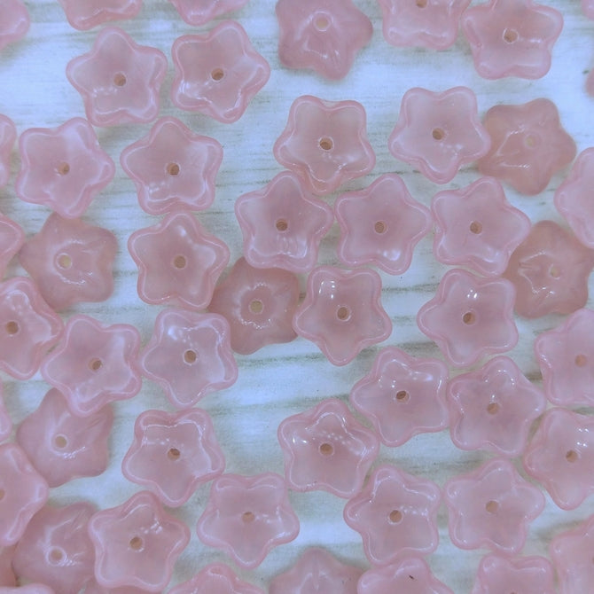15 x 10mm flower cups in Pink Opal