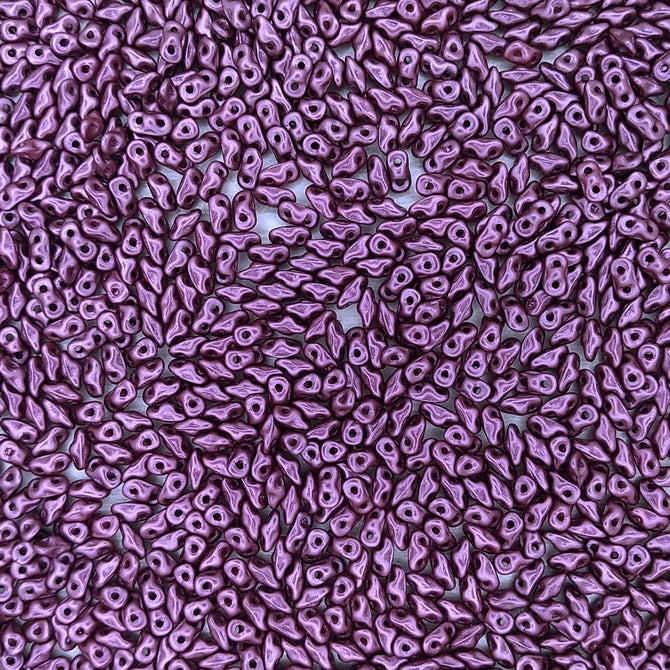 5g Super8 beads in Pastel Burgundy