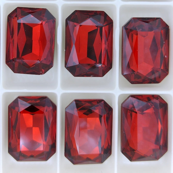 18x13mm Octagon in Siam (Aurora)