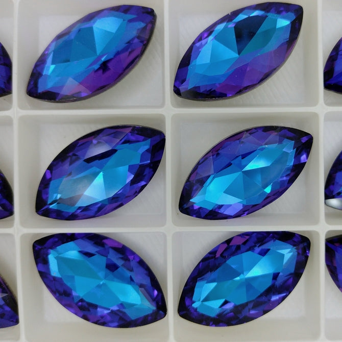 32x17mm Classical Navette in Crystal Bermuda Blue (Aurora)