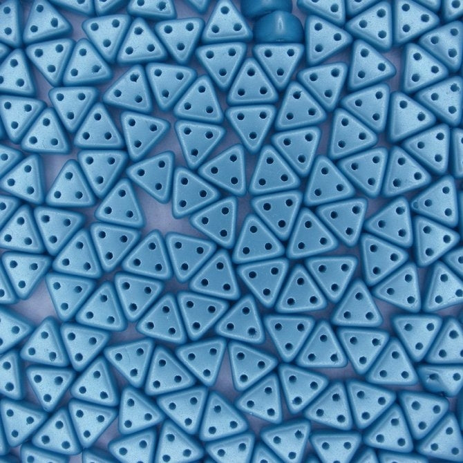 25 x eMMA beads in Pastel Turquoise