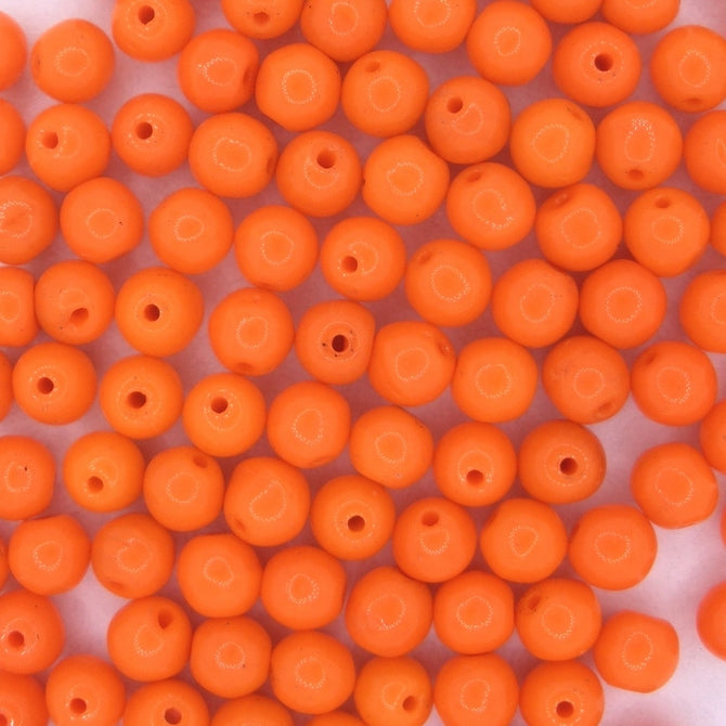 20 x 5mm round beads in Orange (1970s)