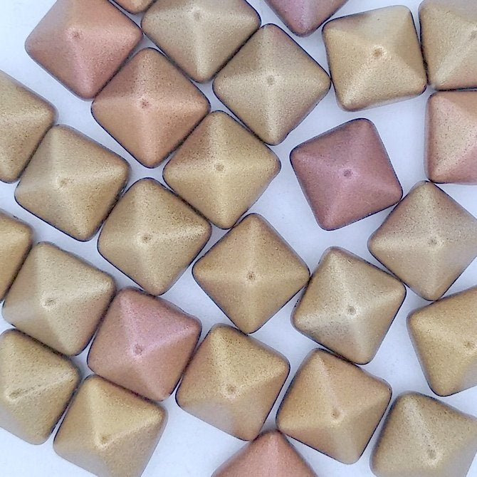 6 x 12mm pyramids in Metallic Mix