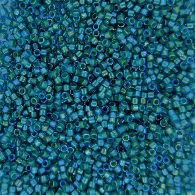 DB2381 - 5g Size 11/0 delicas in Inside Spruce