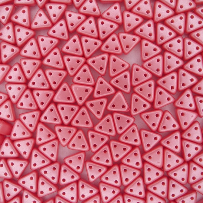 25 x eMMA beads in Pastel Light Coral