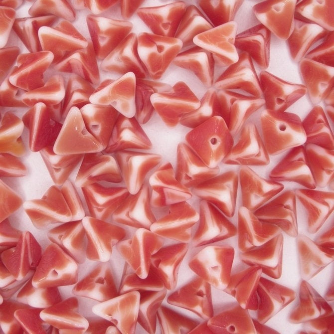 10 x 7mm pyramid beads in Red and White (1960-70)
