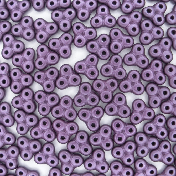 25 x 8mm Trinity beads in Pastel Purple Pearl