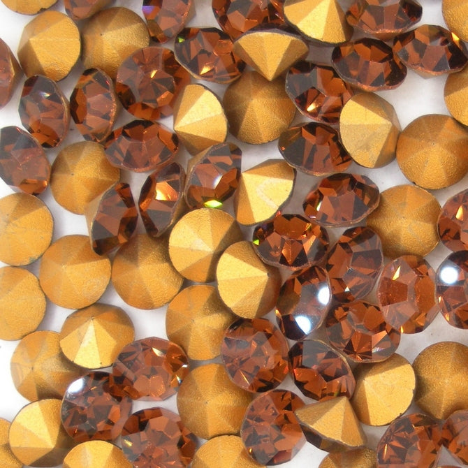 SS30 Chaton in Smoked Topaz (Vintage Swarovski)