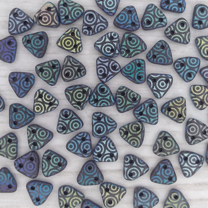 30 x CzechMate triangles in Matt Black with laser etched Small Target