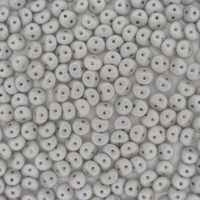 5g x 5mm Es-o beads in Pastel Grey