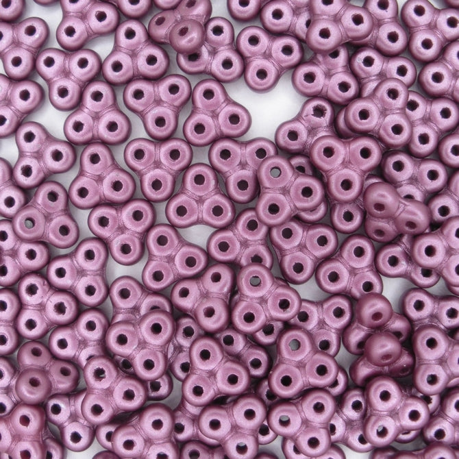 25 x 8mm Trinity beads in Pastel Burgandy