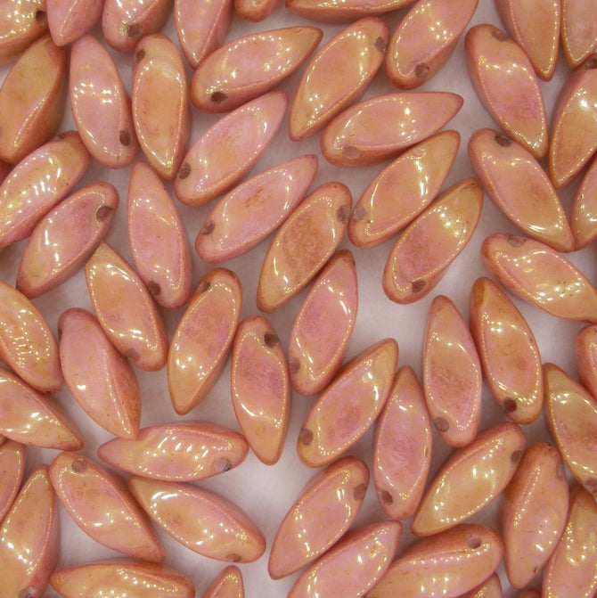 12 x twist beads in Red Lustre (6x12mm)