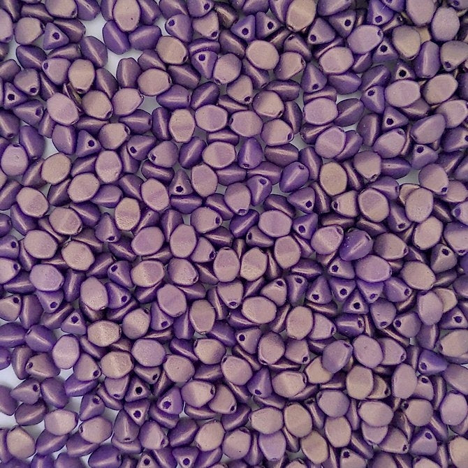 50 x pinch beads in Gold Shine Purple (3x5mm)