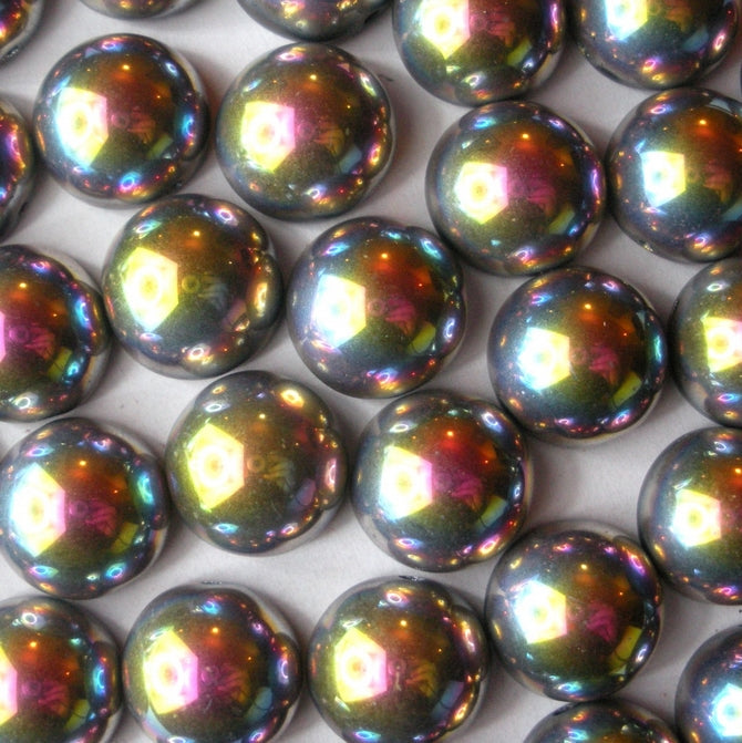 4 x 14mm dome beads in Black Vitrail