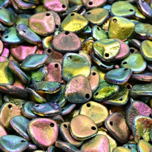 25 x small rose petals in etched Full Vitrail (8x7mm)