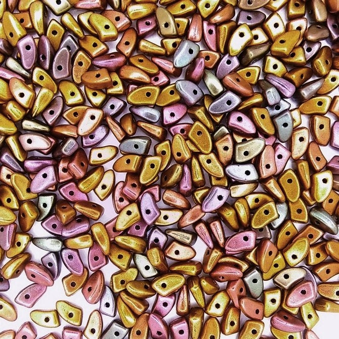 50 x CzechMate prongs in Matt Metallic Bronze Iris