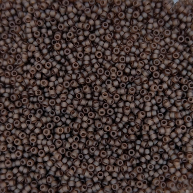 0135F - 5g Size 15/0 Miyuki seed beads in Matt Transparent Root Beer