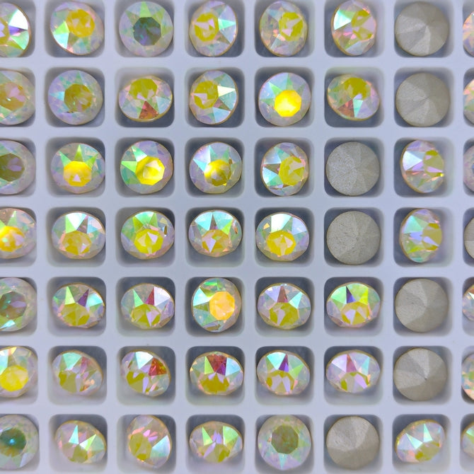 8mm chaton in Jonquil AB (Aurora)