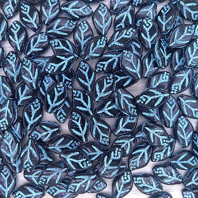 15 x flower leaves in Black/Chalk Blue (12x7mm)