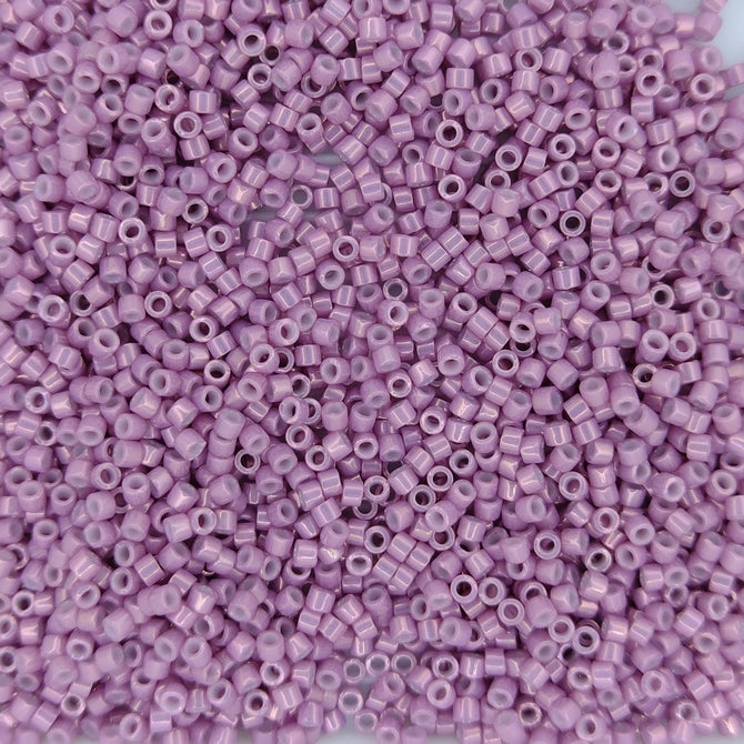 DB0253 - 1g Size 11/0 delicas in Opaque Dark Orchid Lustre