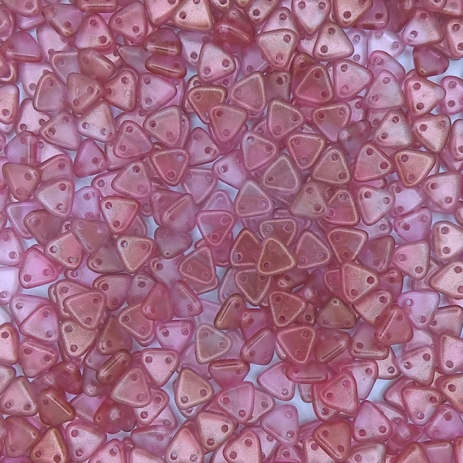 50 x CzechMate triangles in Halo Cherub