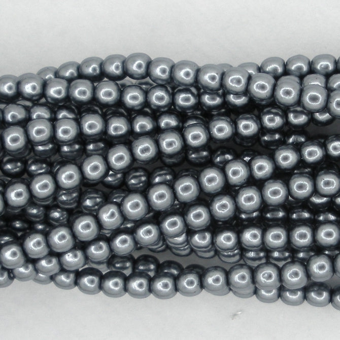 50 x 2mm round pearls in Grey *