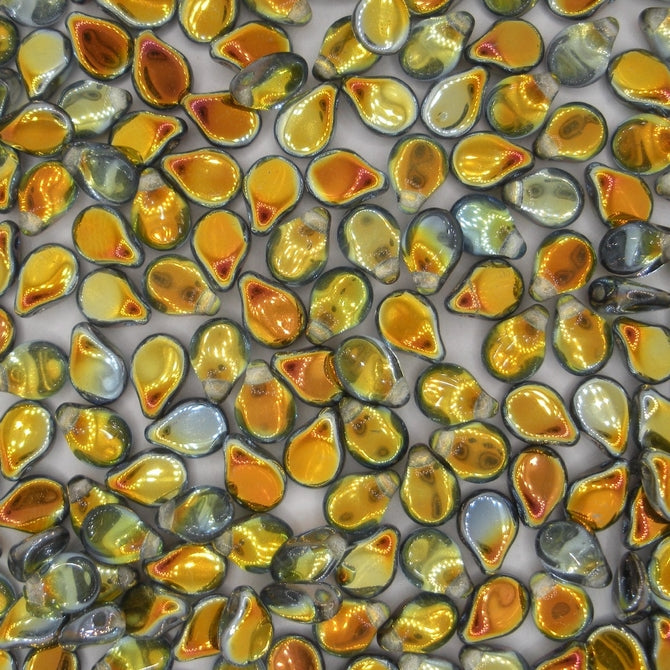 30 x pip beads in Crystal Marea