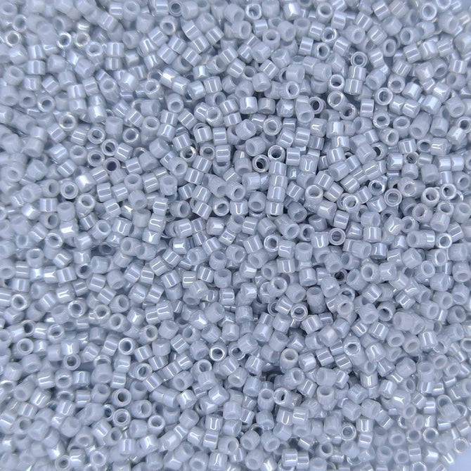 DB0252 - 5g Size 11/0 delicas in Opaque Grey Lustre