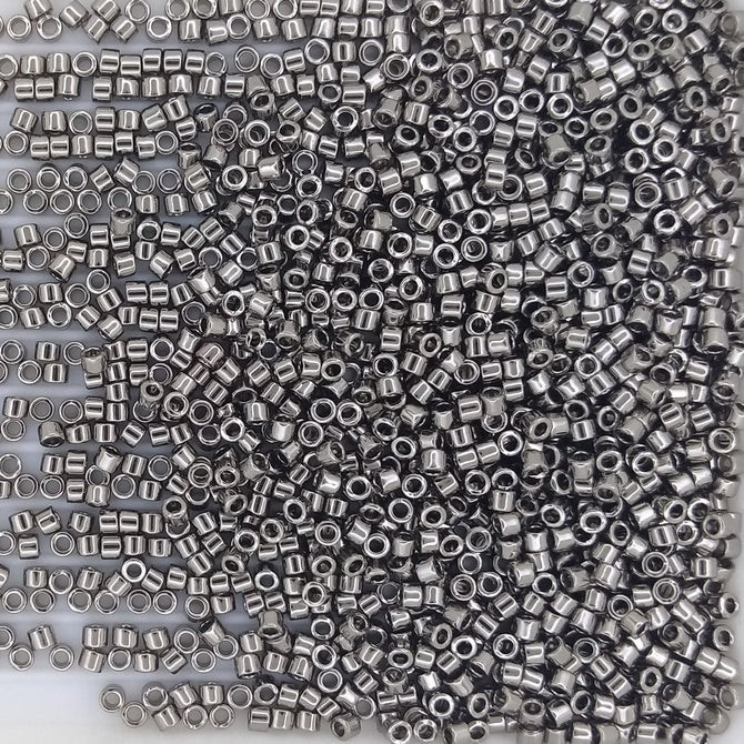 DB0021 - 1g Size 11/0 delicas in Nickel Plated