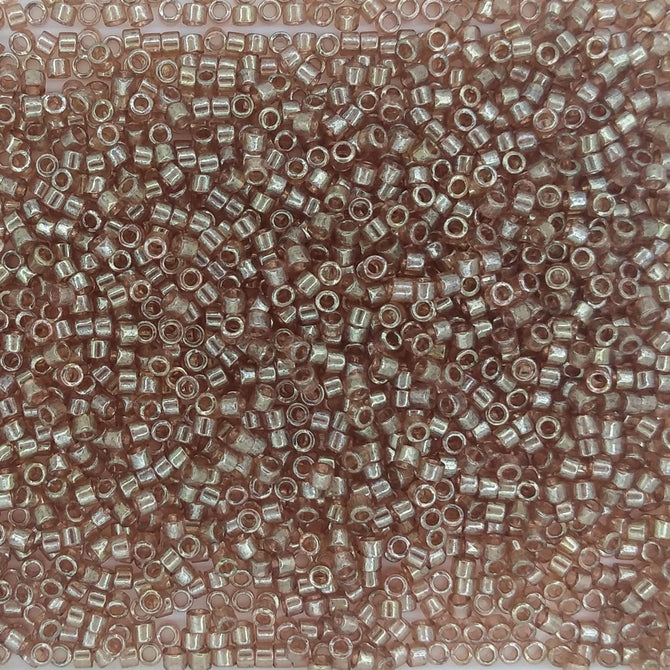 DB0102 - 1g Size 11/0 delicas in Peach Topaz Gold Lustre