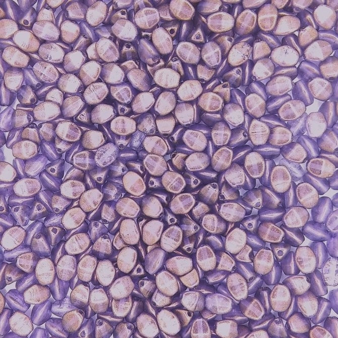 50 x pinch beads in Halo Regal