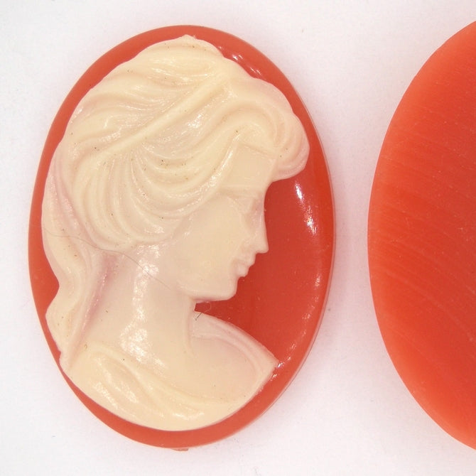 Cam01 - 40x30mm Cameo in Coral Red (Vintage)