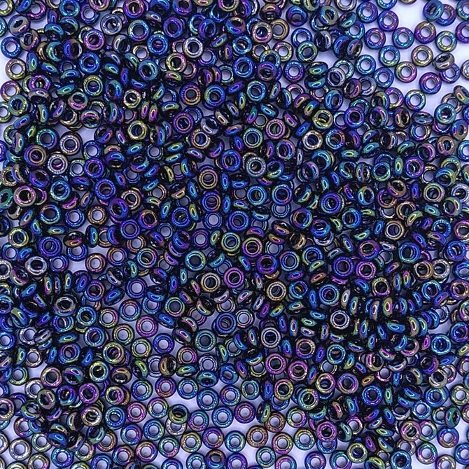 0086 - 5g Size 8/0 Toho Demi seed beads in Metallic Rainbow Iris