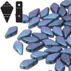 30 x kites in Polychrome Blueberry (9x5mm)