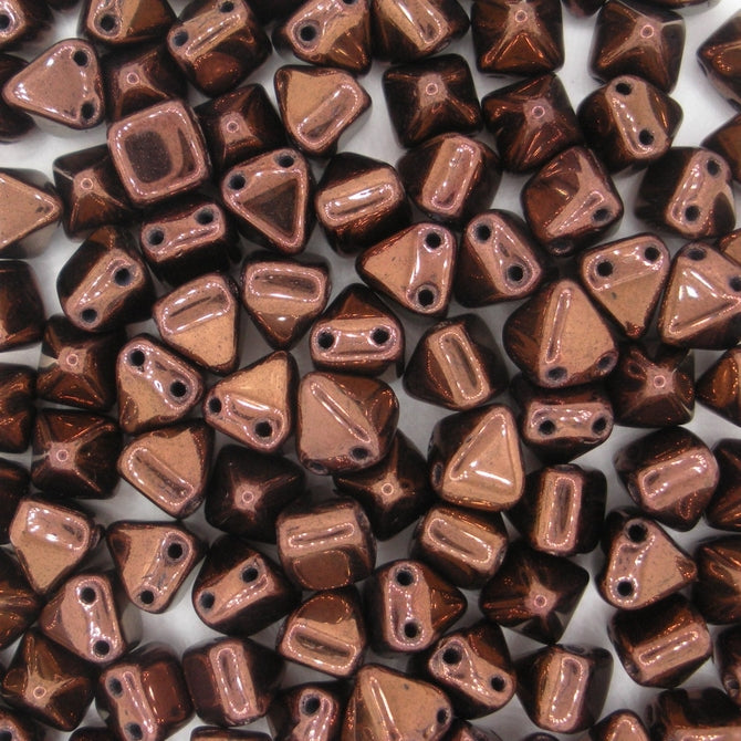 10 x 6mm pyramids in Black/Vega Lustre