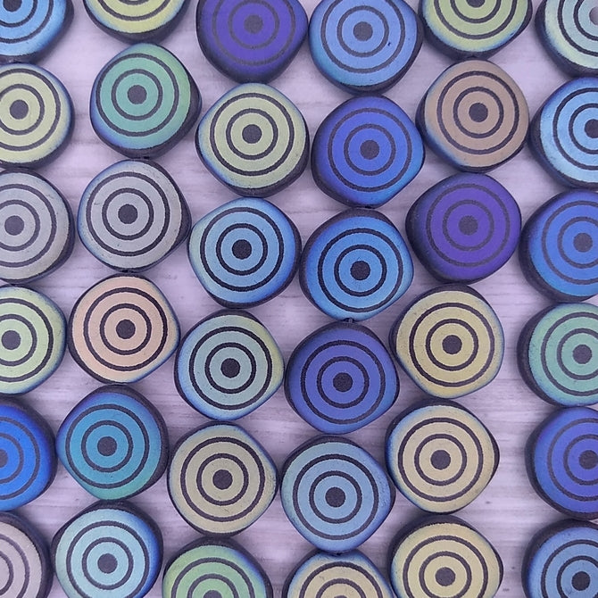 8 x 15mm irregular discs in Matt Black with laser etched concentric circles