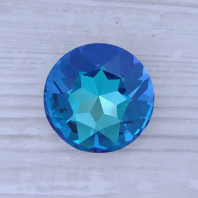 27mm Chaton in Crystal Bermuda Blue (Aurora)