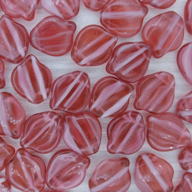 10 x Peony petals in Red with Pink stripes (15x12mm)