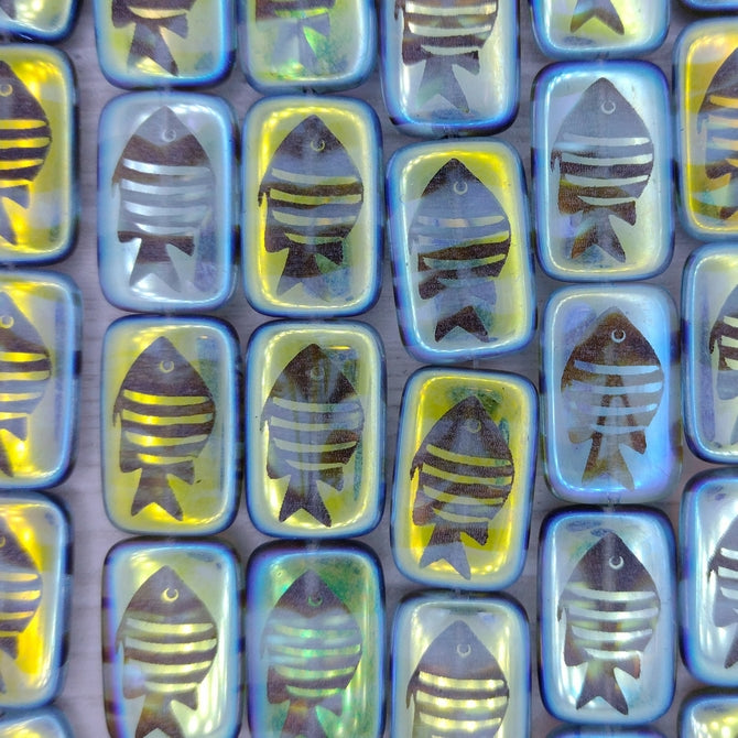 6 x rectangular beads with Fish in Transparent Marble with Gold Lustre (18x12mm)