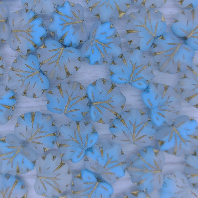10 x Maple leaves in Matt Crystal/Blue with Gold veins (13x11mm)