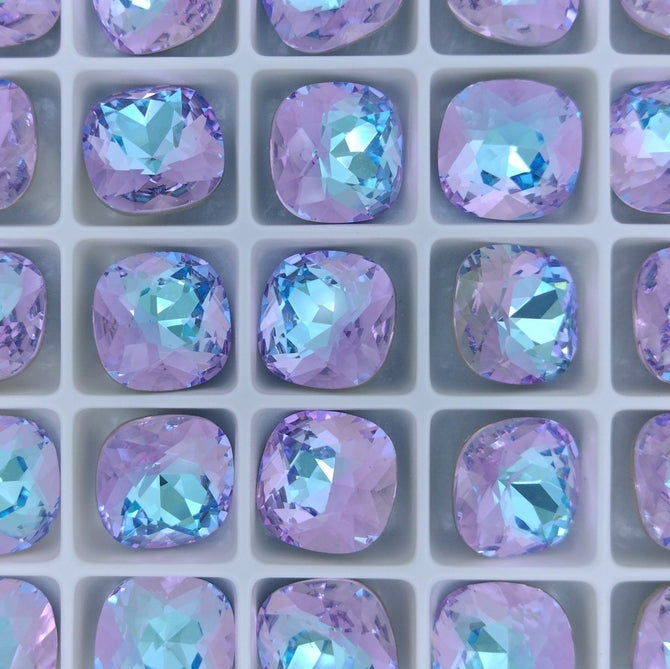 12mm round square in Crystal Vitrail Light (Aurora)