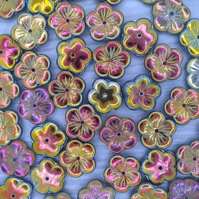 5 x 14mm flowers in Crystal Marea