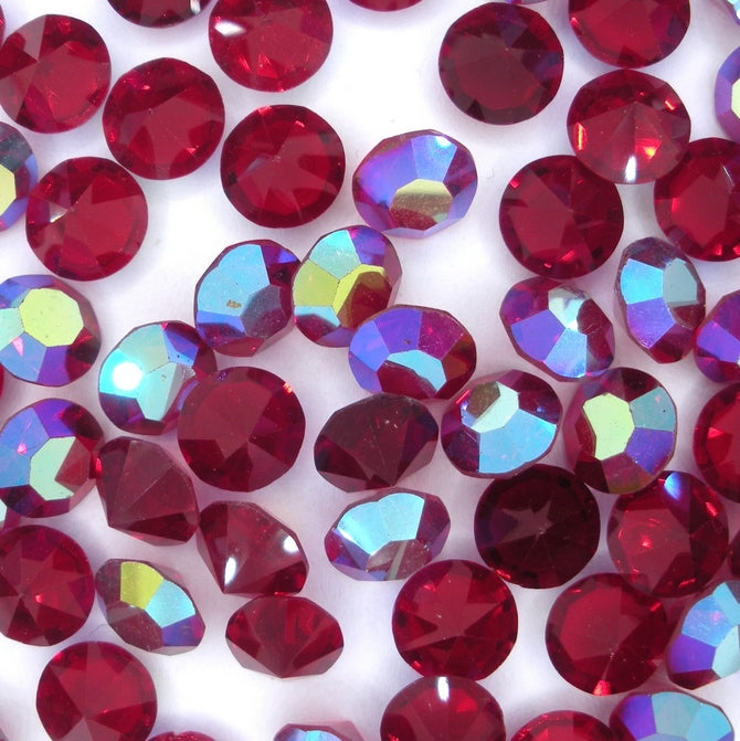 8.5mm chaton in Red AB (Vintage Czech)